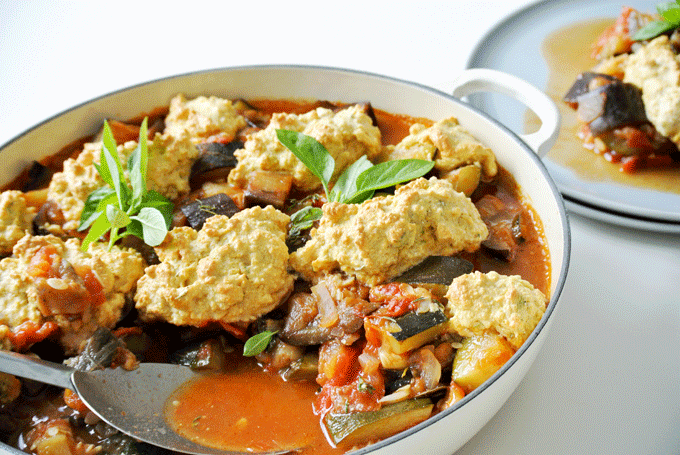 foodblog, fit essen, TCM Rezepte, Gemüse, besser essen, leichter Sommer, Melanzani, Zucchini, Tomaten